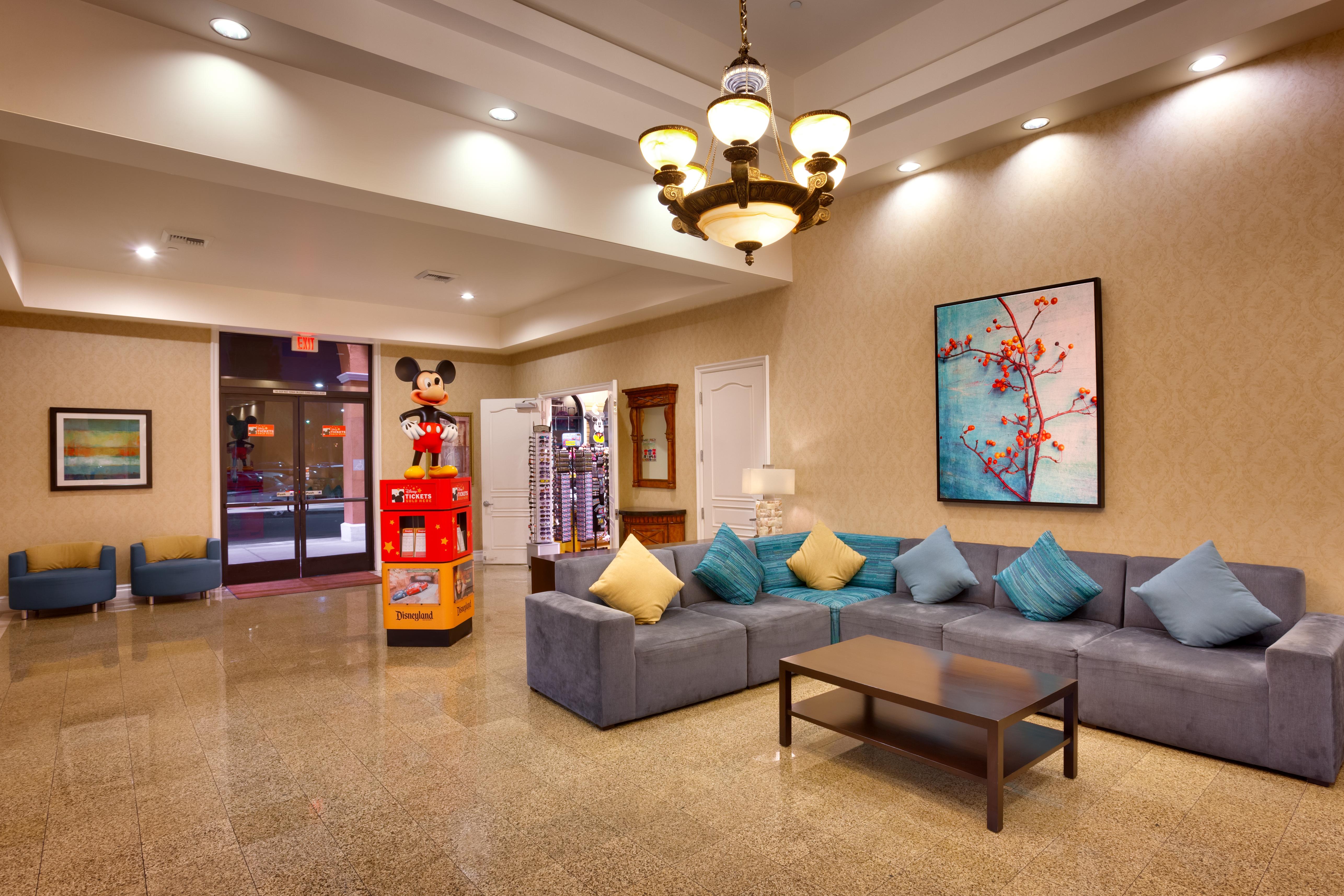 Cortona And Hotel Anaheim