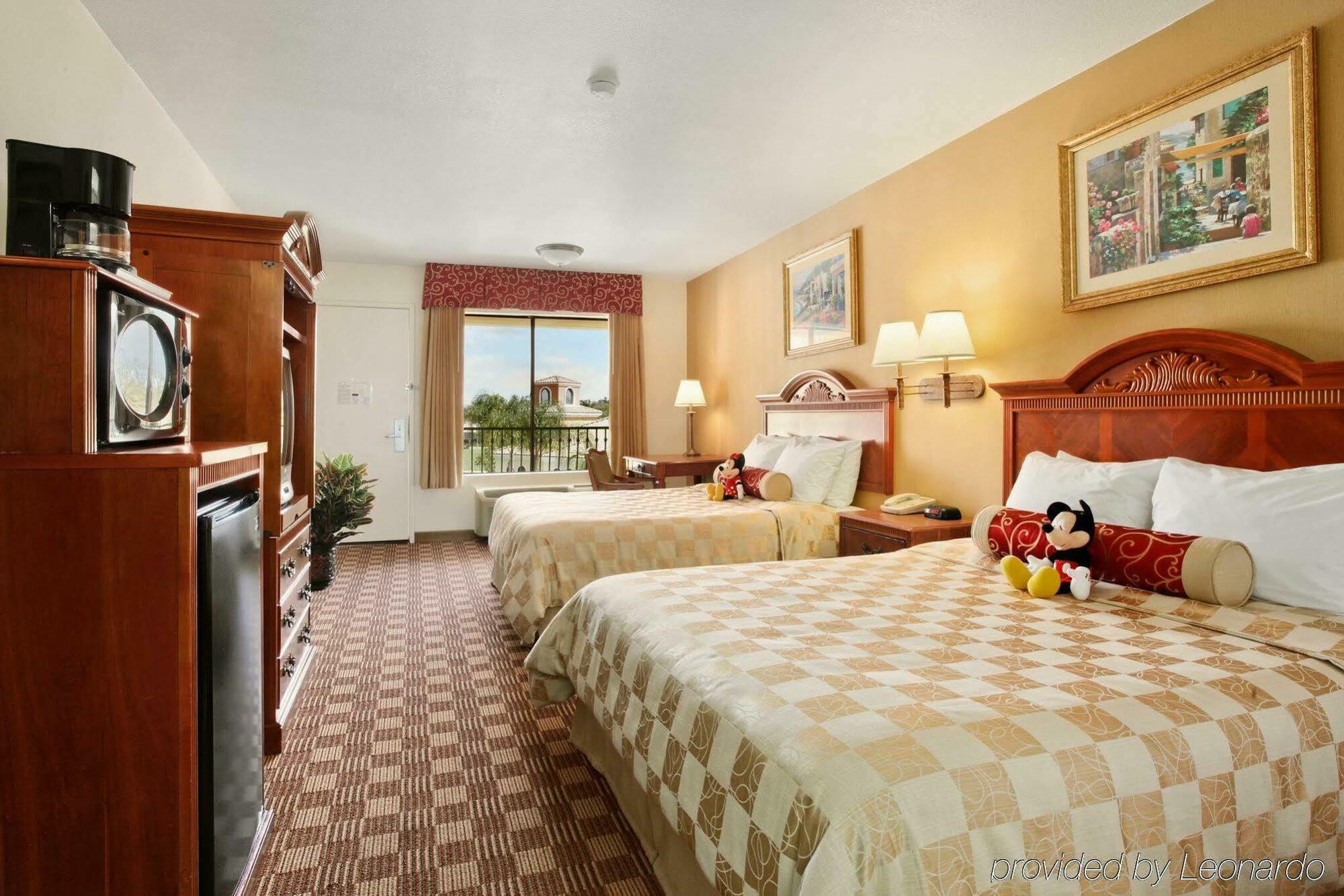 Hotel Cortona And Anaheim